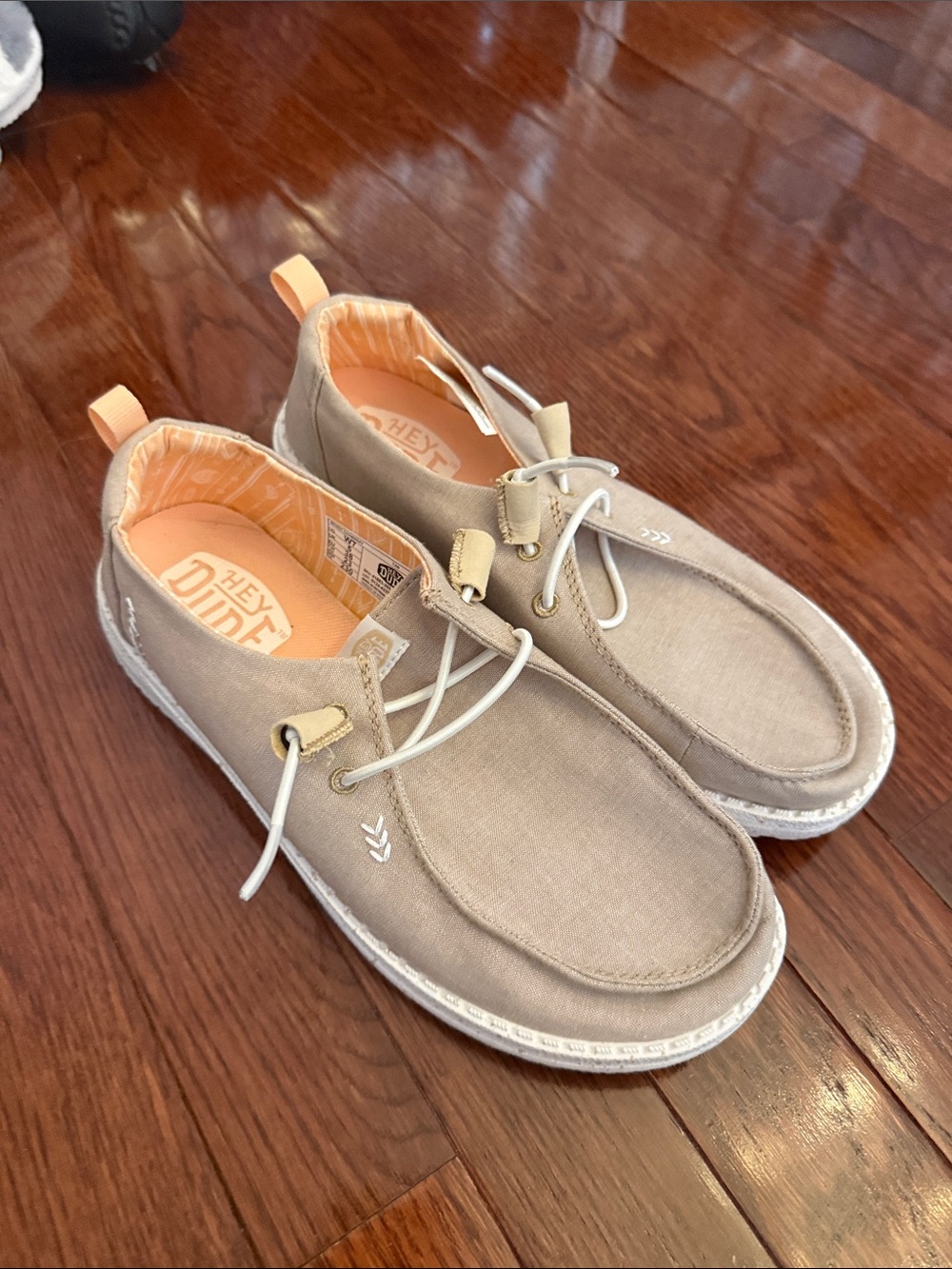Hey Dude Men’s Casual Slip-On Loafers in Light Tan with Peach Lining